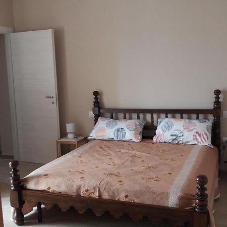 Da Valentina B&B Elmas Bagian luar foto